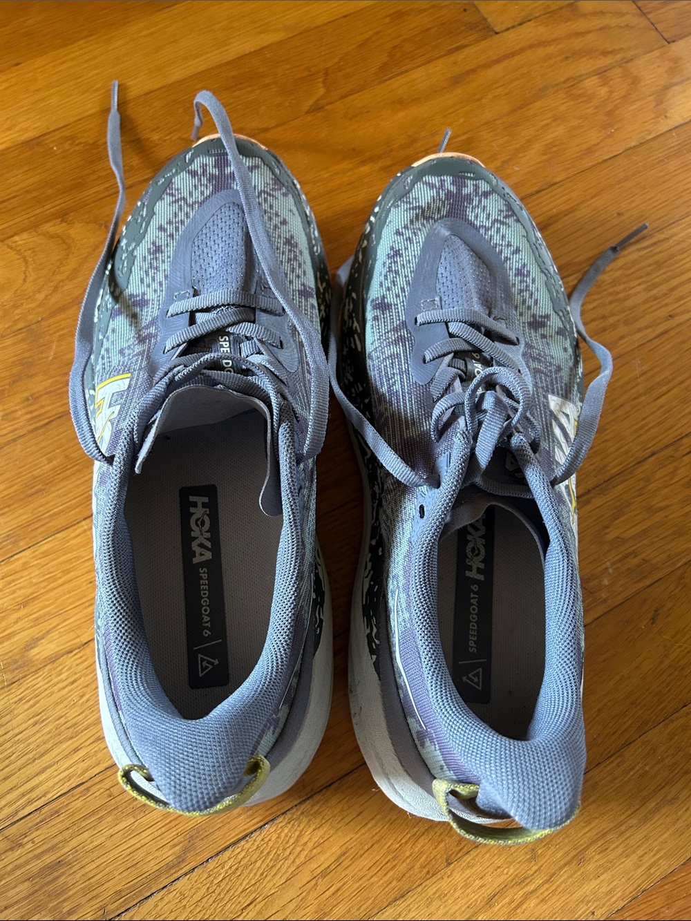 Hoka Speedgoat 6 Women’s Gray & Olive Trail Running Shoes size 9B - Picture 2 of 3